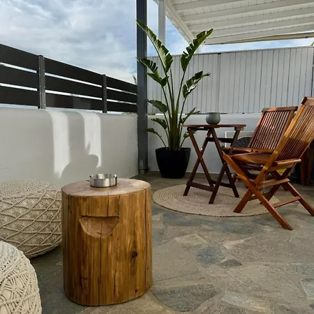 Ovio Διαμέρισμα Πάρος